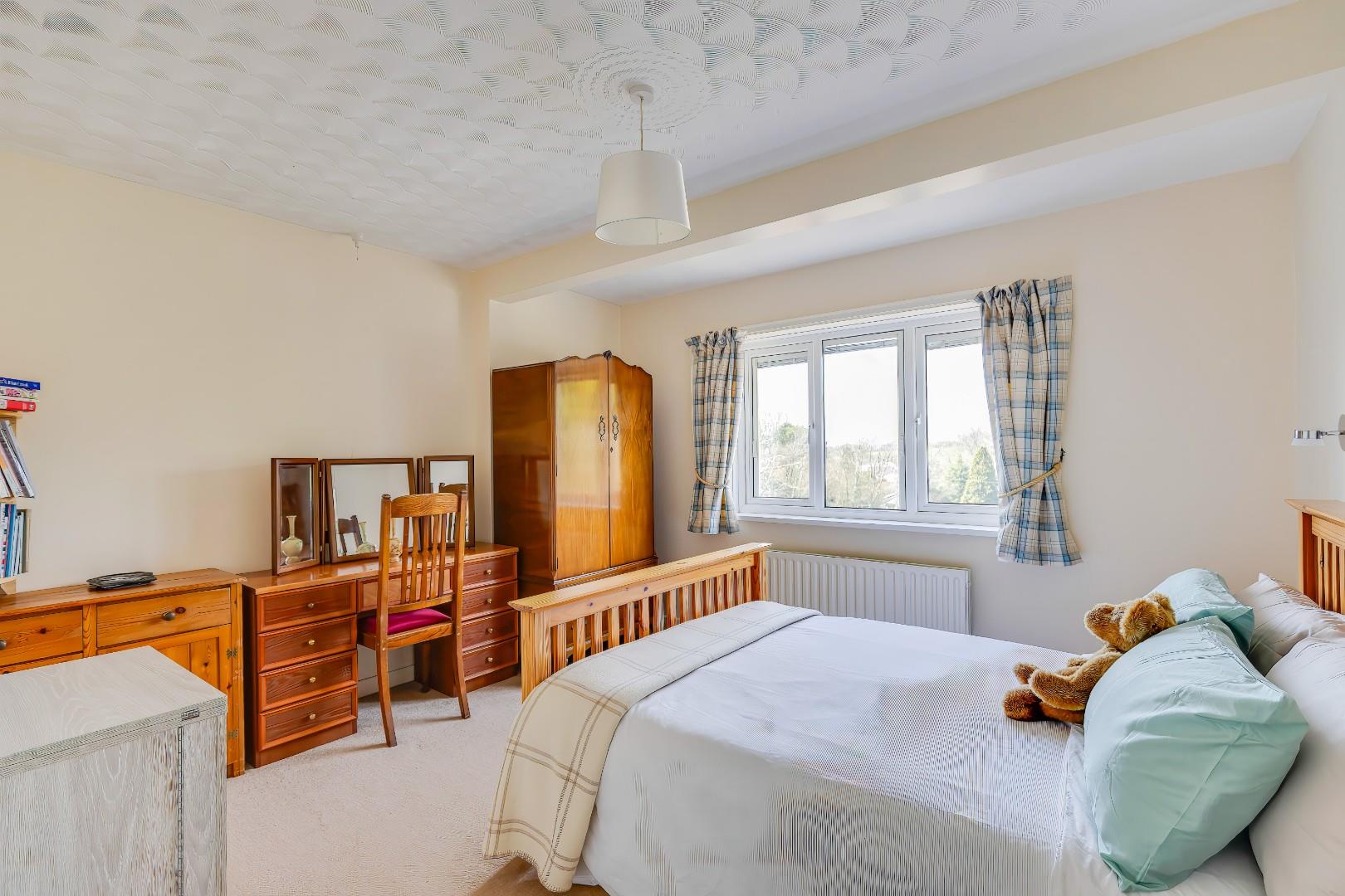 The Rhiw, Graig Penllyn, Nr Cowbridge, Vale of Glamorgan, CF71 7RS